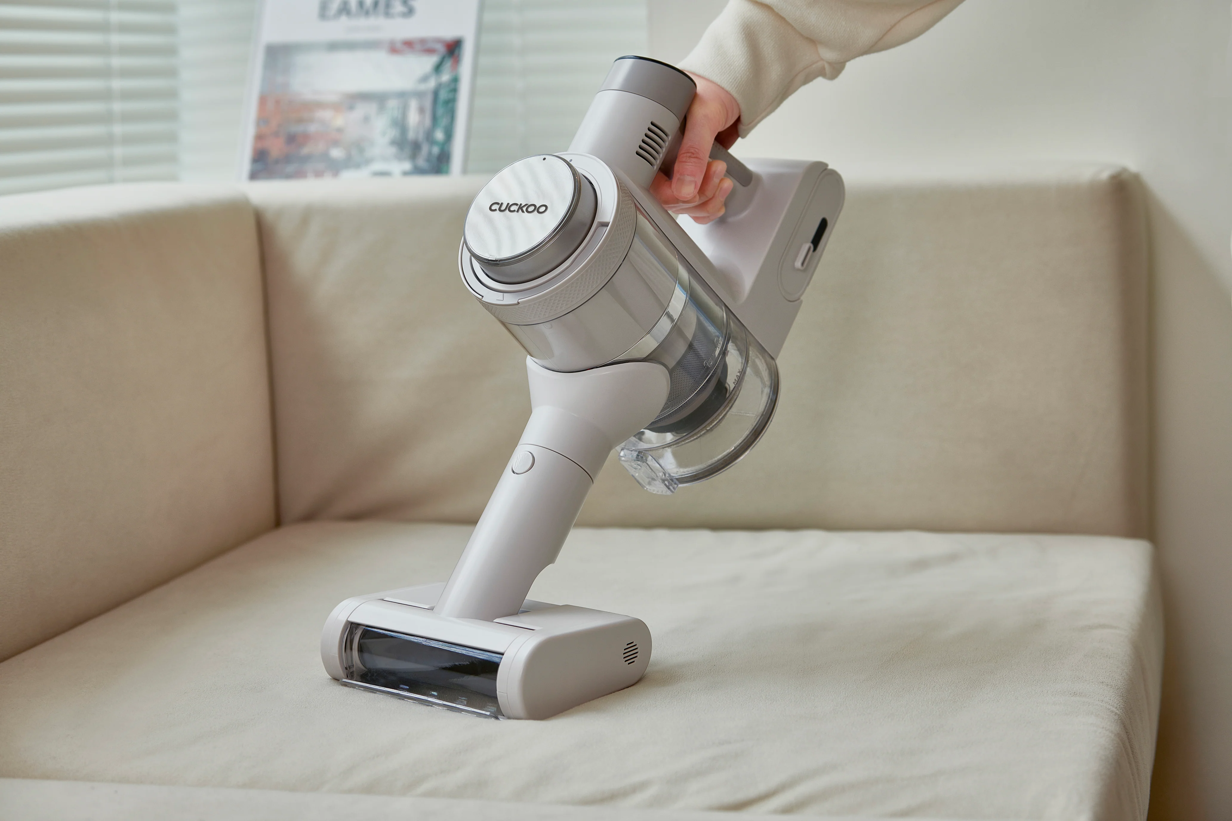 CUCKOO Power-Clon LINE Dual-Spin Vacuum & Mop (CVC-L1610NW) - Image 5