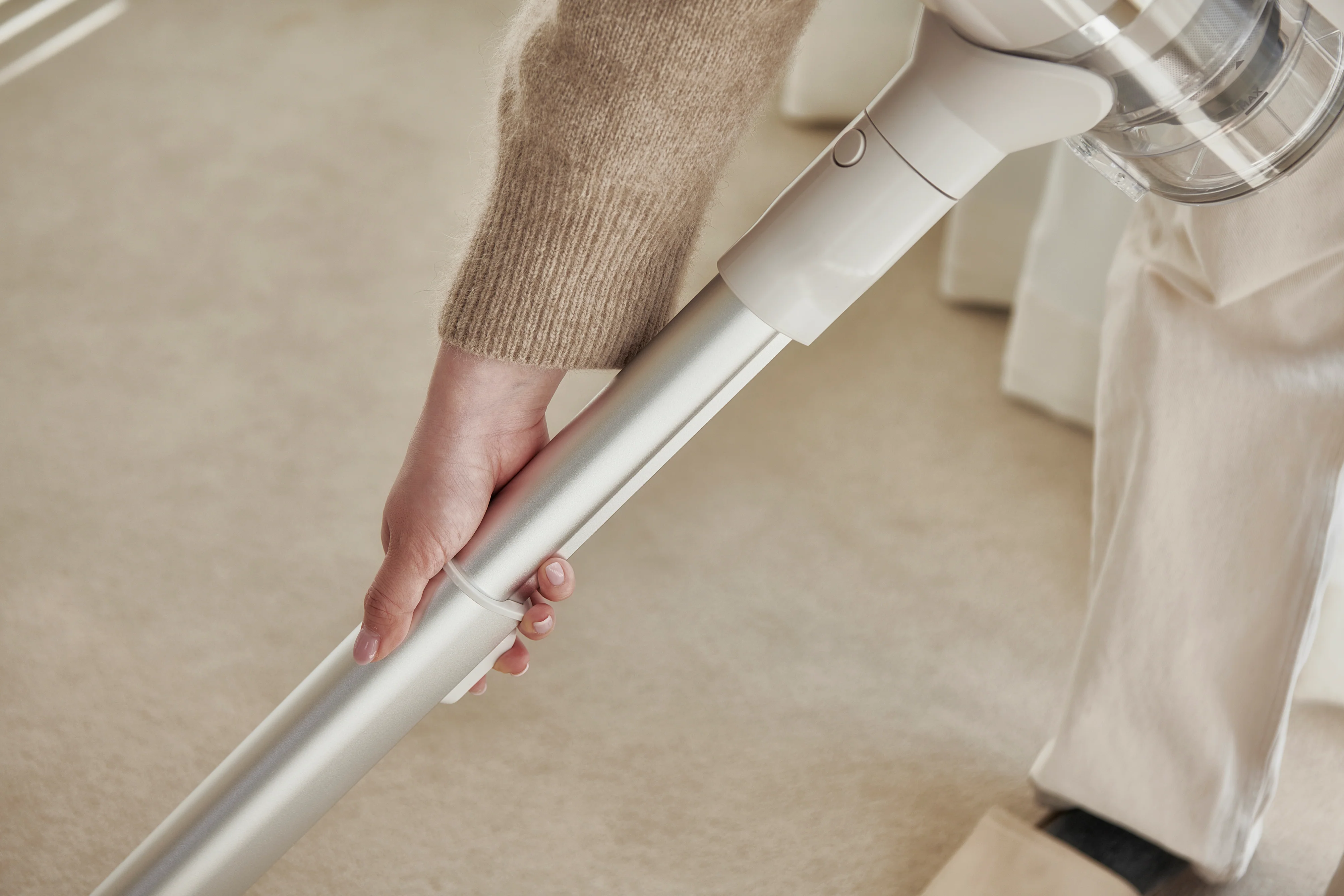 CUCKOO Power-Clon LINE Dual-Spin Vacuum & Mop (CVC-L1610NW) - Image 9